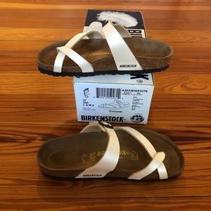 Ladies 6, Cozumel, “Ice Pearl Creme”, Birkenstock